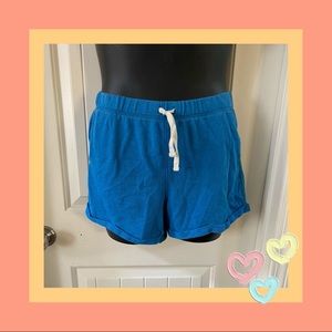 size m ocean blue shorts !